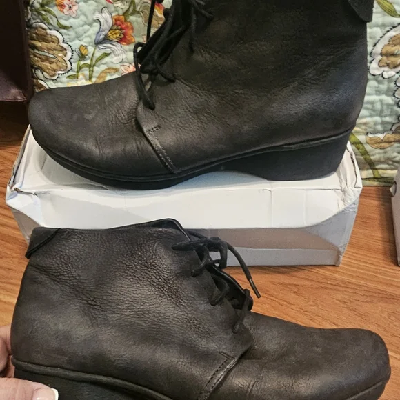 Dansko Shoes Dansko Cadee Nubuck Black Ankle Booties Poshmark